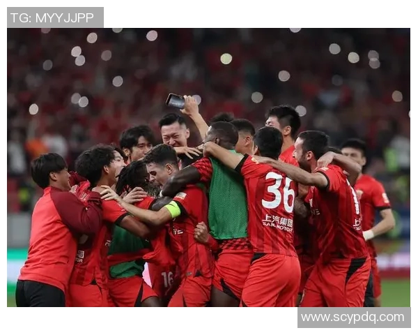 25岁足球天才崛起 攀登巅峰之路的挑战与机遇